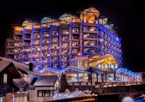 Отель Alpina Eclectic Hotel, Шамони